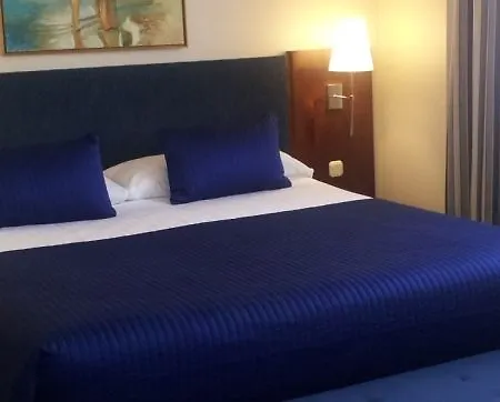 Chic & Basic Velvet Hotel Barcelona