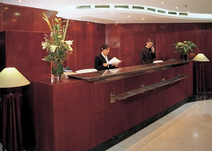 天鹅绒时尚基础酒店 酒店