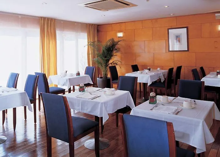 天鹅绒时尚基础酒店