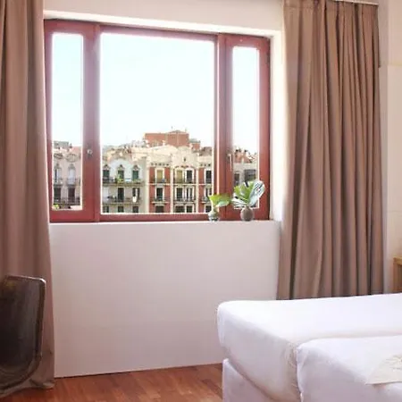 Chic&basic Velvet Barcelona