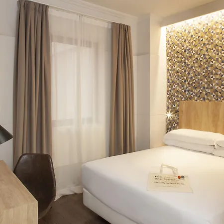 Chic & Basic Velvet Barcellona