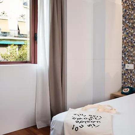 Szálloda Chic & Basic Velvet 3*