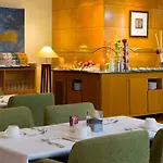 Hotel Chic & Basic Velvet